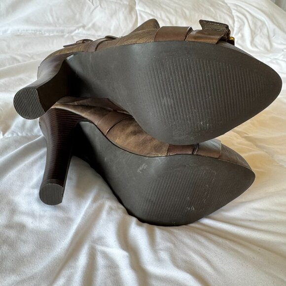 Michael Kors Platform Heeled Boots, Size 6 - Picture 5 of 6